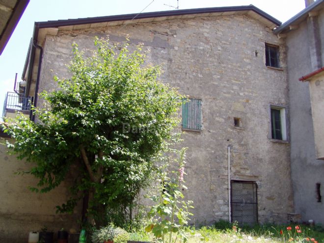 MAIOLO Casa abbinata