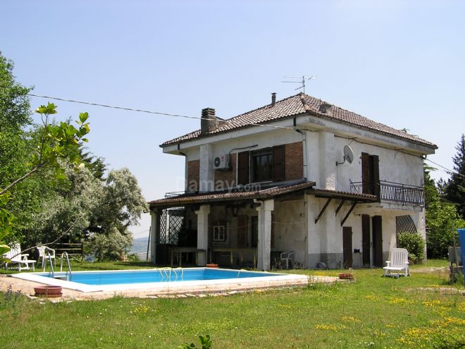 Vendita di Casa-Villa a Novafeltria