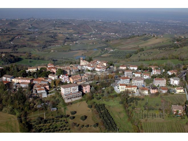 Vendita di Terreno edificabile a Borghi